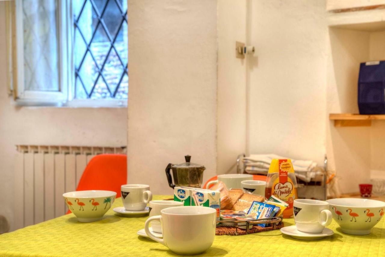 Stilmoderno Nice Apartment In Siena'S Historic Center, Just Steps From Piazza Del Campo Eksteriør bilde