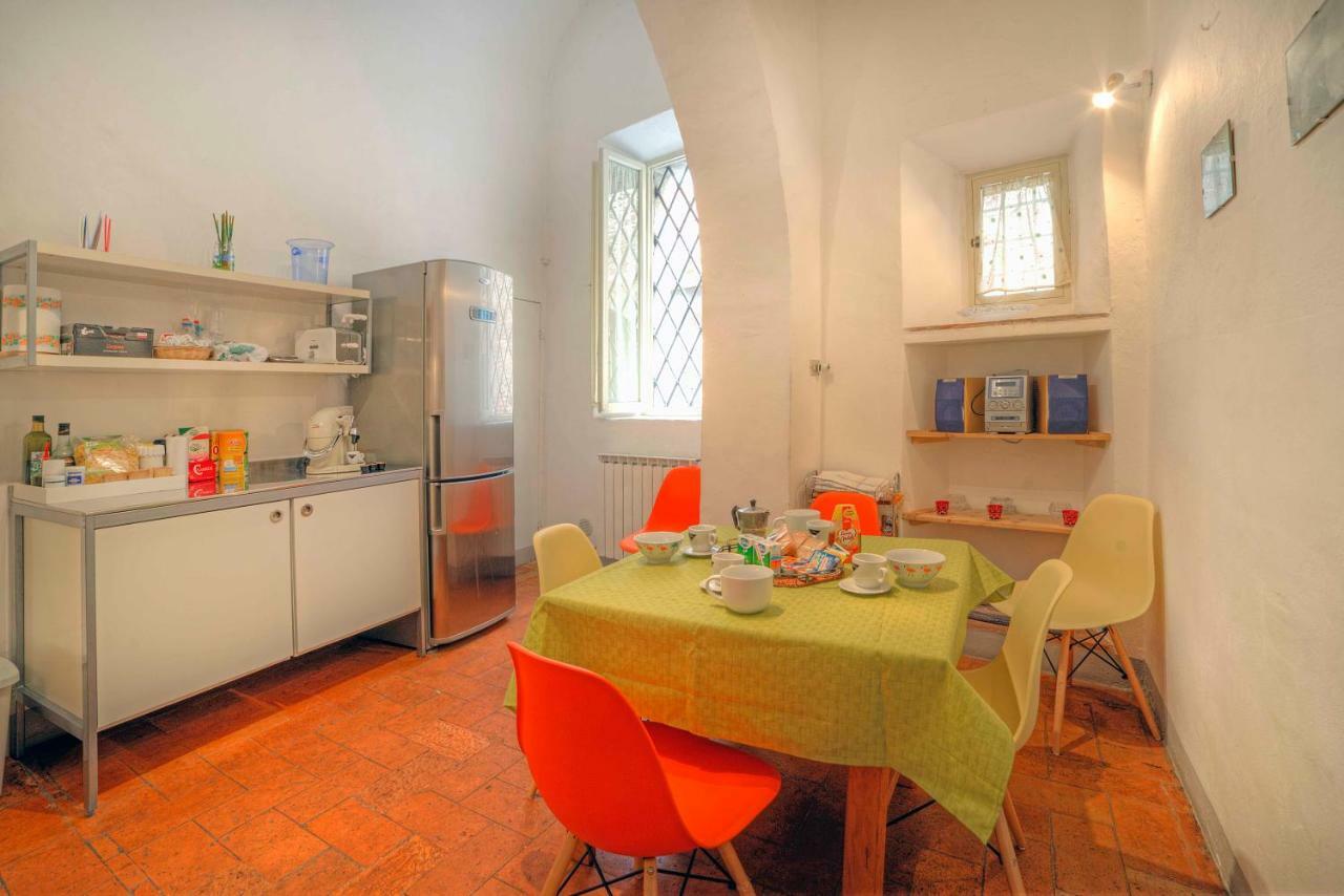 Stilmoderno Nice Apartment In Siena'S Historic Center, Just Steps From Piazza Del Campo Eksteriør bilde