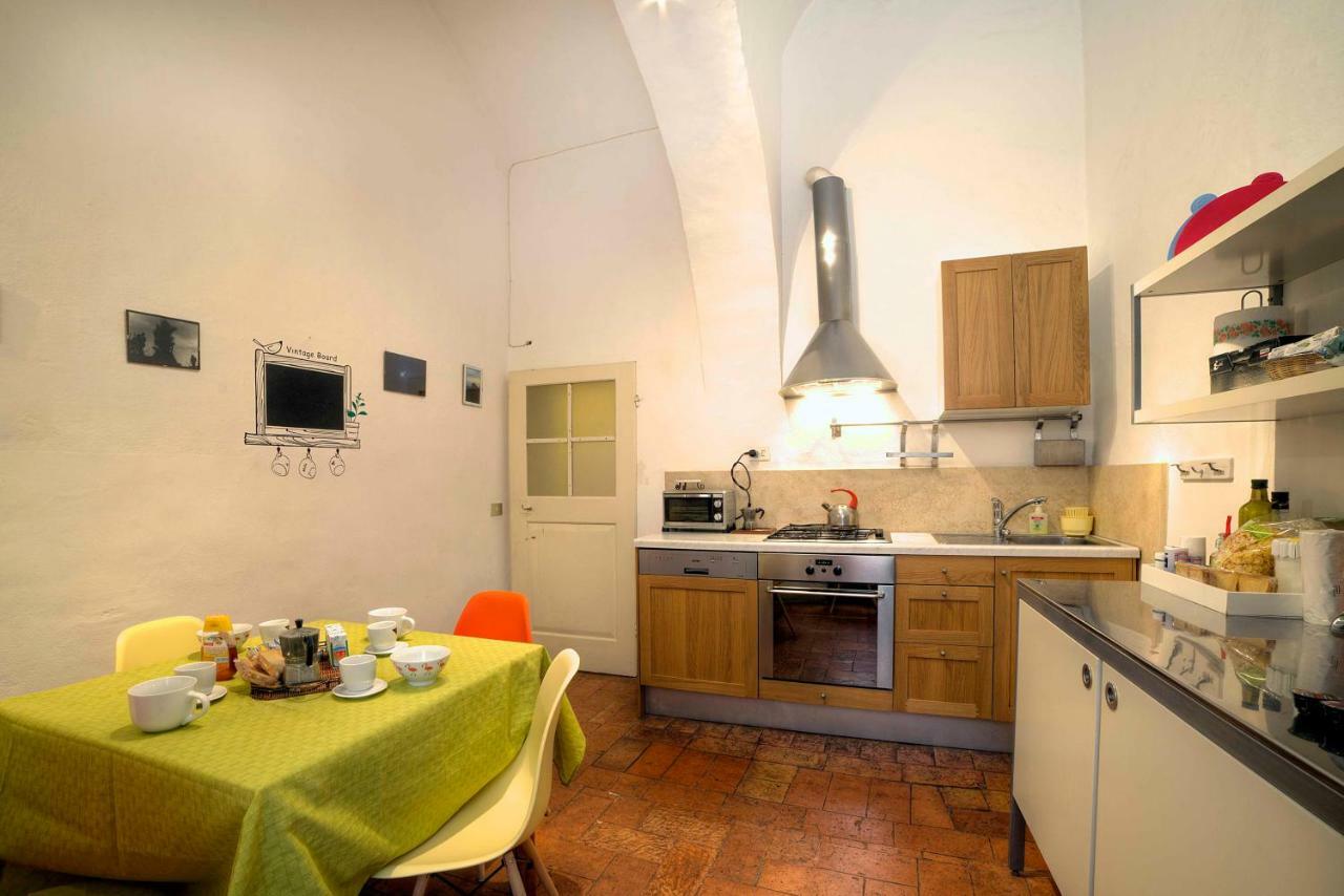 Stilmoderno Nice Apartment In Siena'S Historic Center, Just Steps From Piazza Del Campo Eksteriør bilde