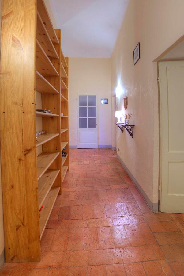 Stilmoderno Nice Apartment In Siena'S Historic Center, Just Steps From Piazza Del Campo Eksteriør bilde